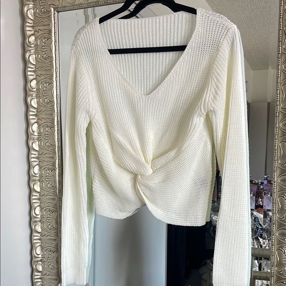 SHEIN Cream Knit Twist Front Sweater Large - Picture 2 of 4